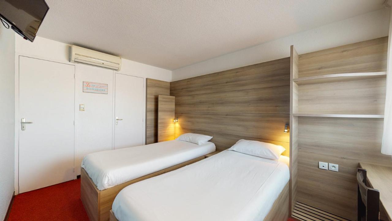 Everhotel De Tarbes-Ibos Exteriör bild