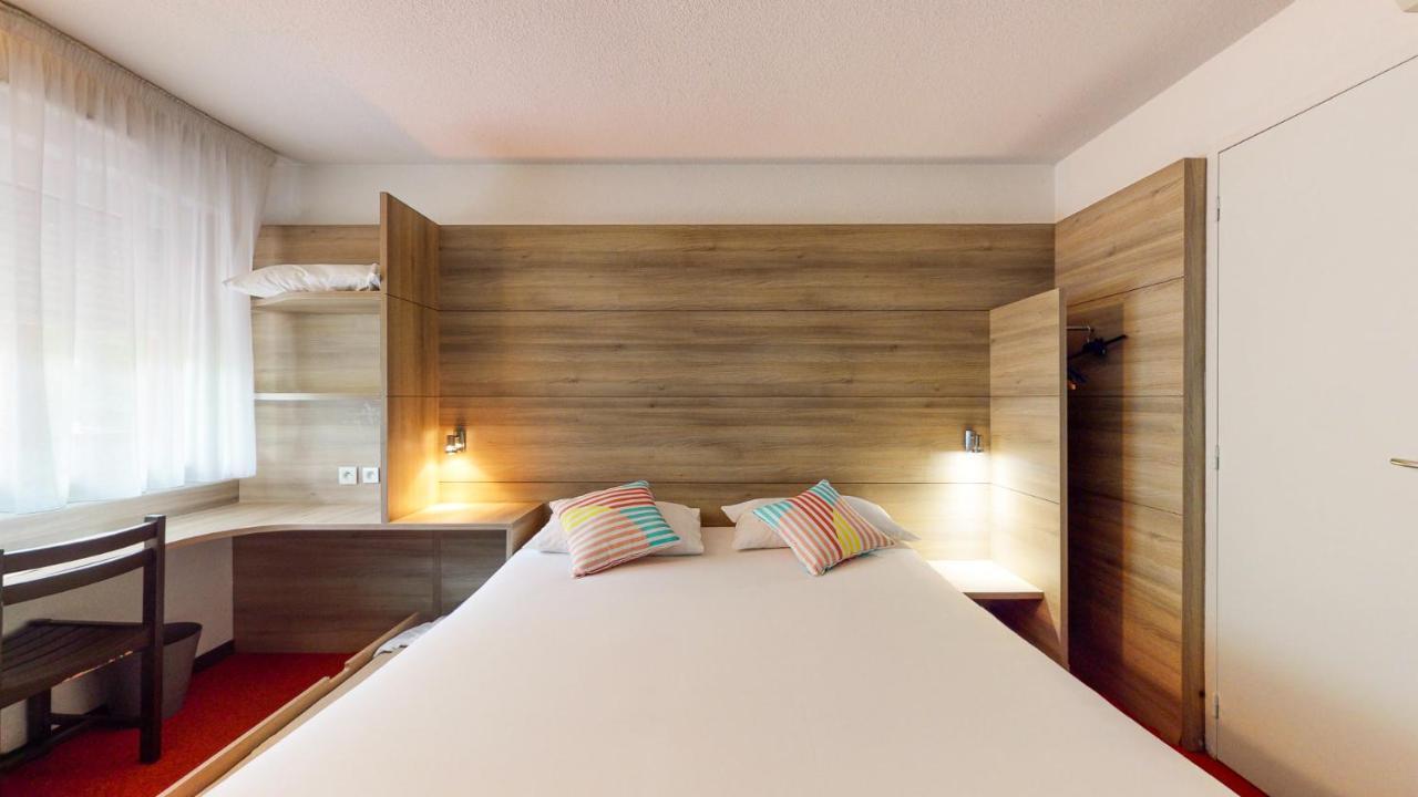 Everhotel De Tarbes-Ibos Exteriör bild